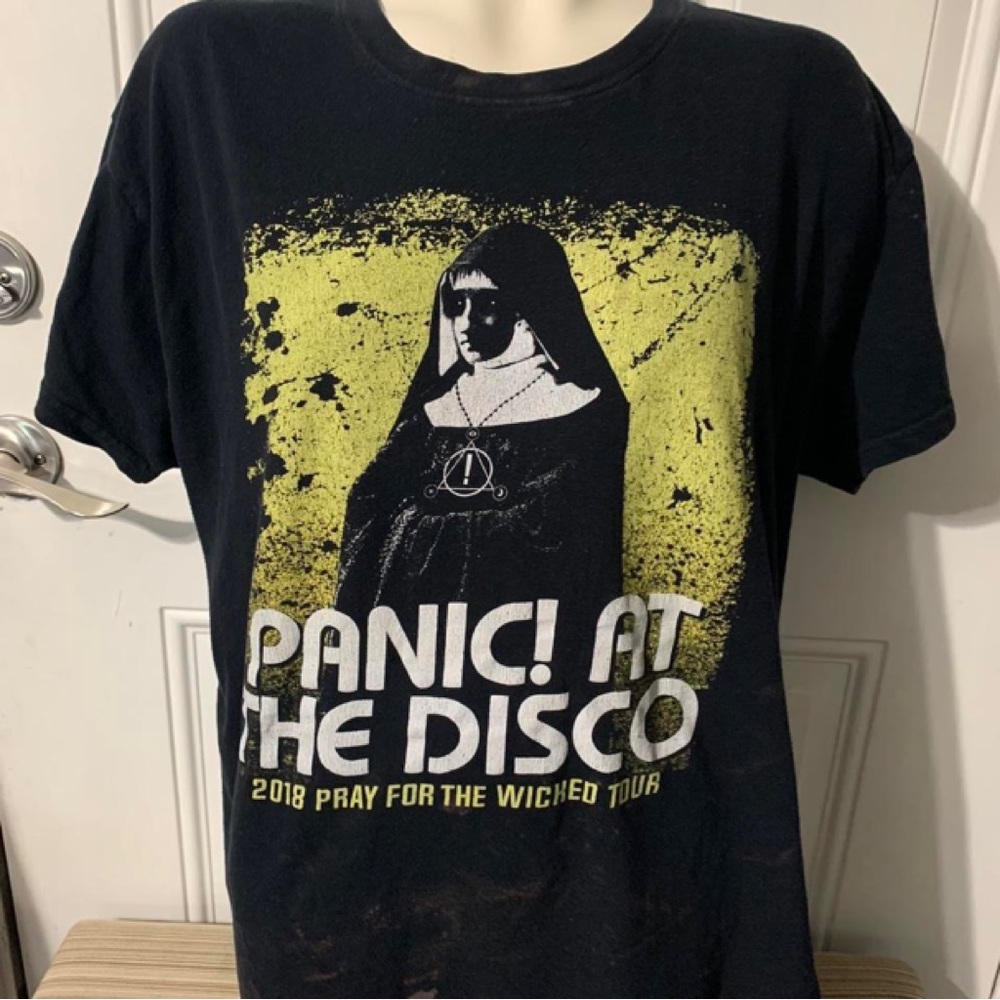 Panic at the Disco T-shirt size XL.